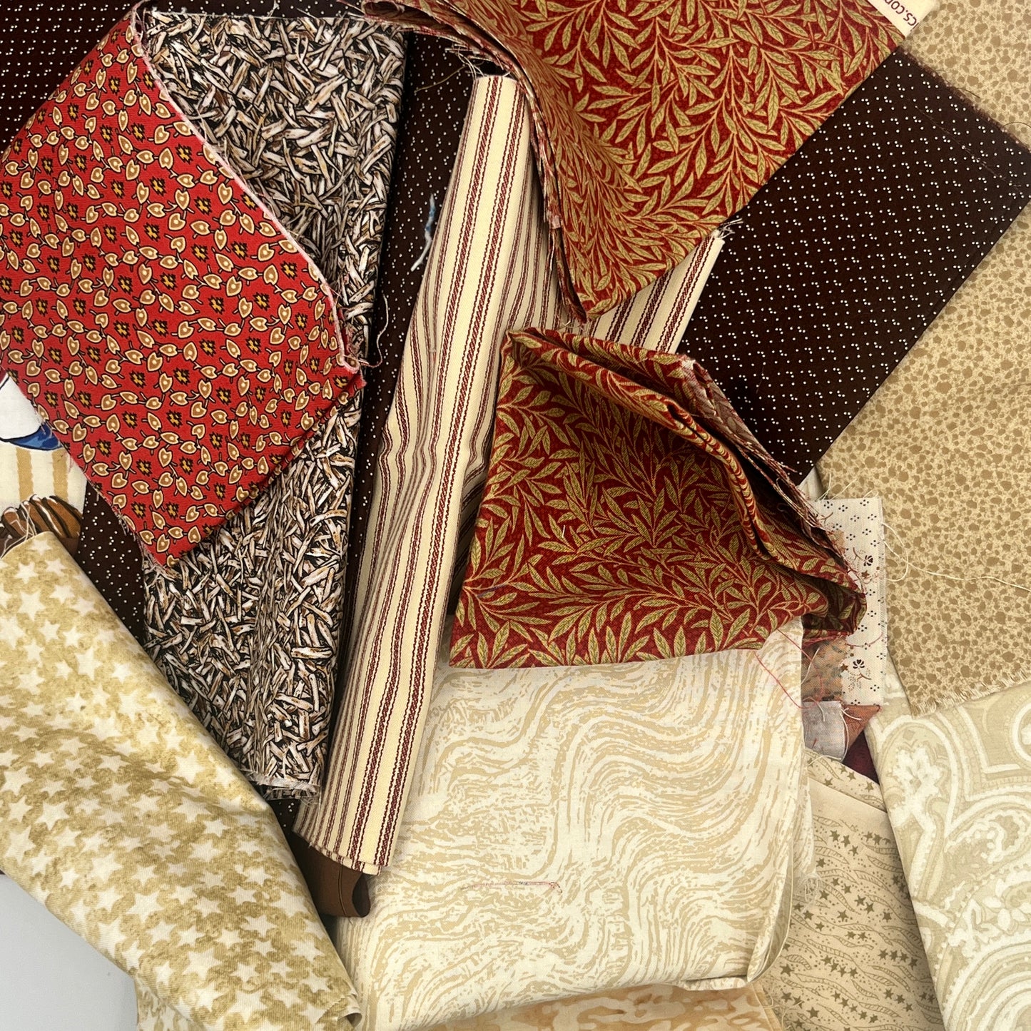 Warm Autumn Scrap Pack – 26 oz Quilting Cotton, Generous Cuts