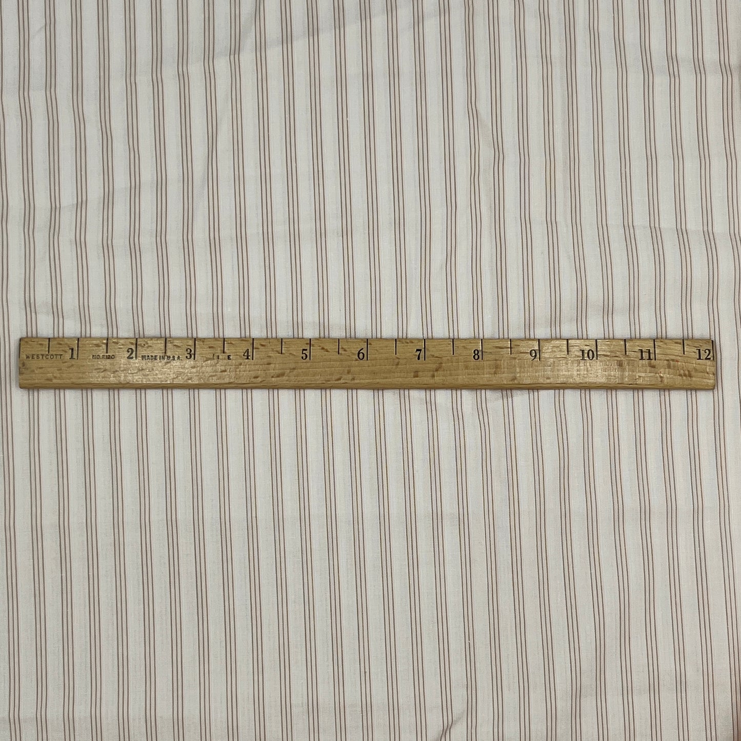 1+ Yard plus 2 pieces measuring 30x30 Cotton Shirting