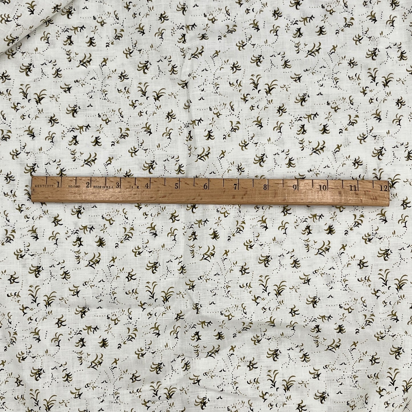 1 2/3 Yards Linen