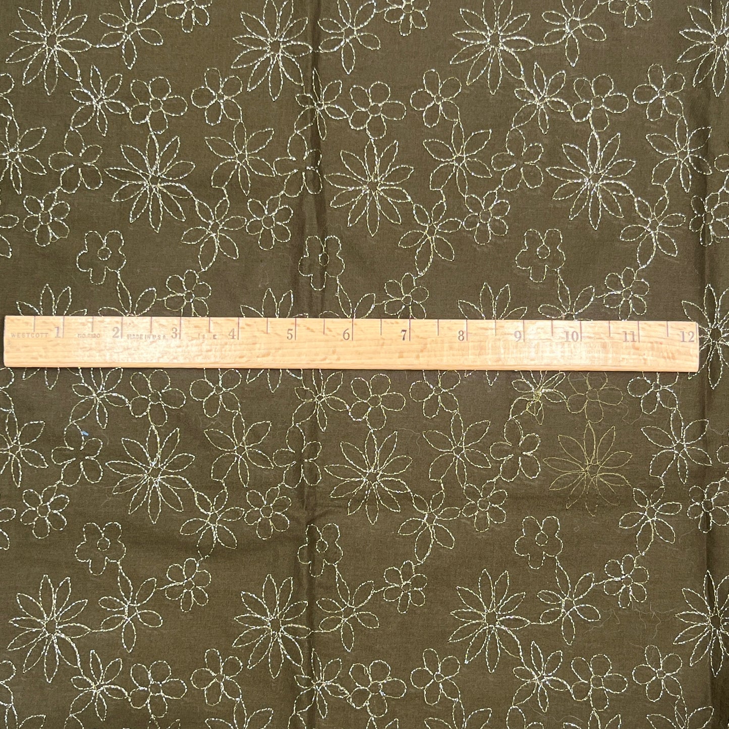 2/3 Yard Lightweight Cotton with Sparkle