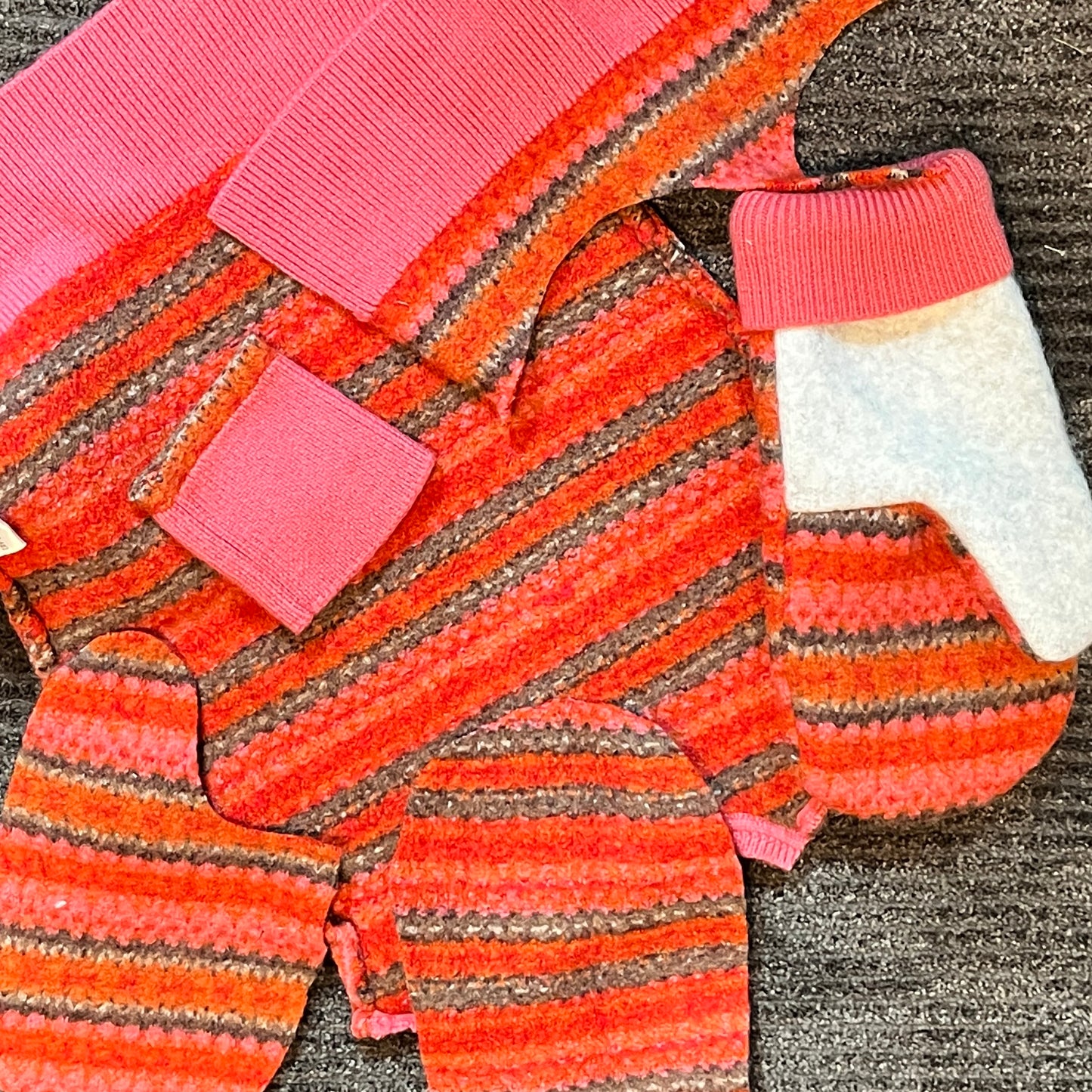 Vault Find: 2.5 lbs Merino & Wool Felted Sweater Scraps – Large Pieces for Cozy Mittens, Hats & Wool Crafts
