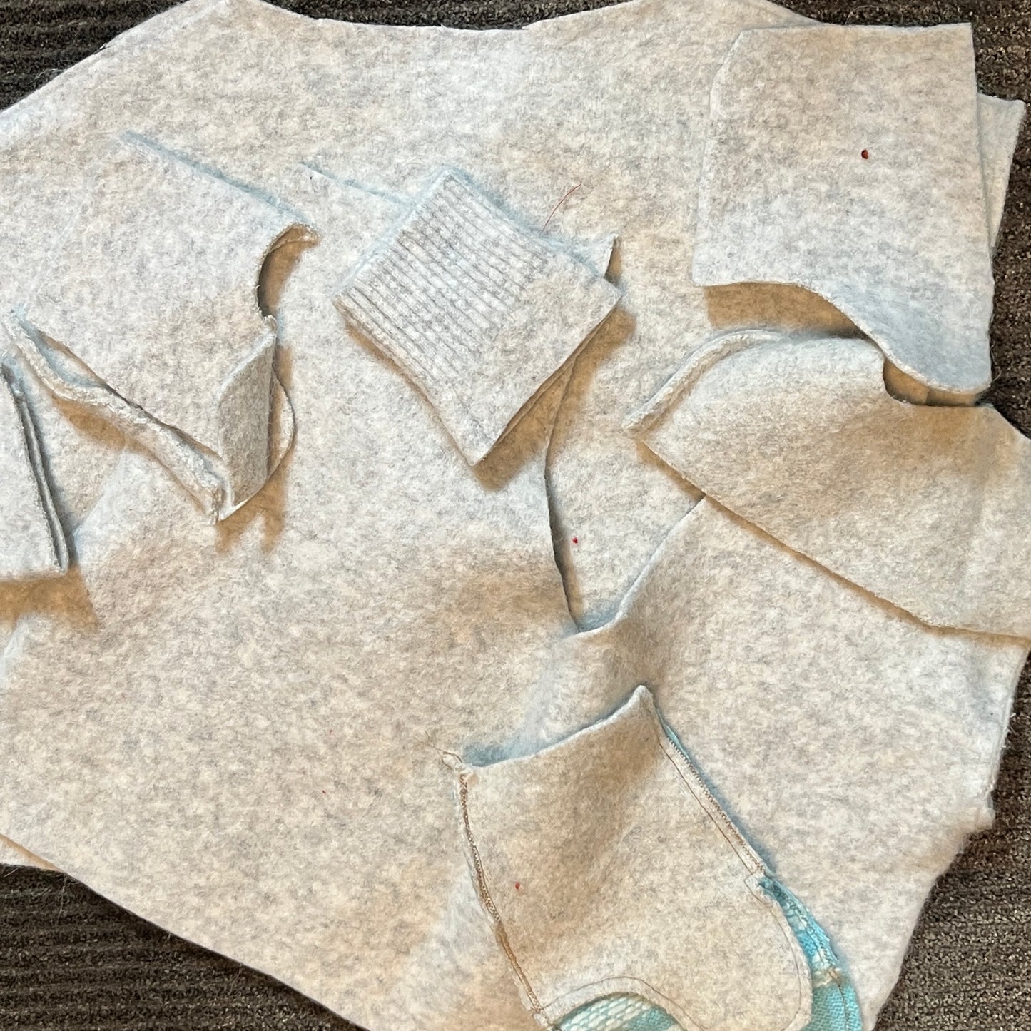 Vault Find: 2.5 lbs Merino & Wool Felted Sweater Scraps – Large Pieces for Cozy Mittens, Hats & Wool Crafts