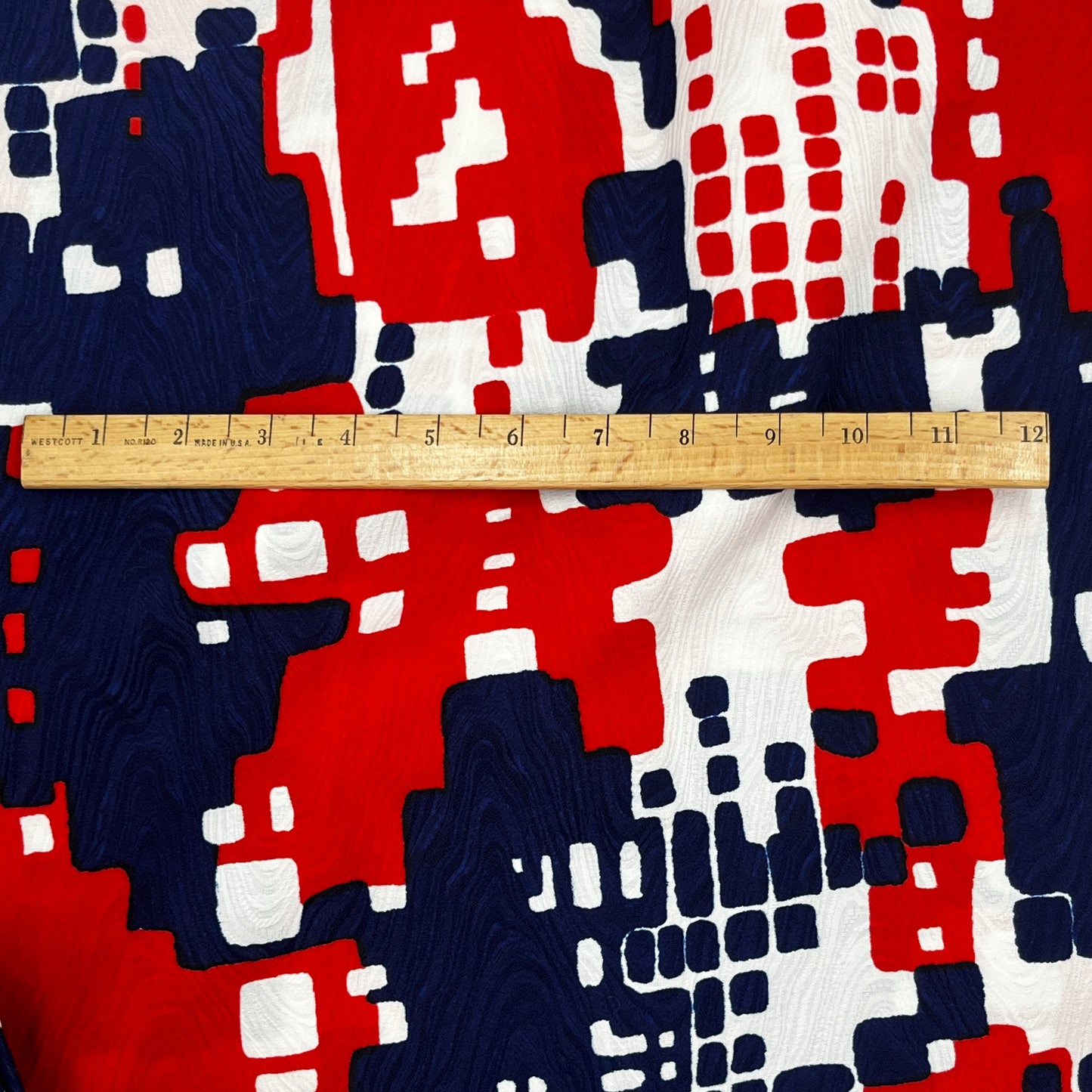 SPECIAL VINTAGE FIND 4+ Yards Spilke's Screen Printed Synthetic