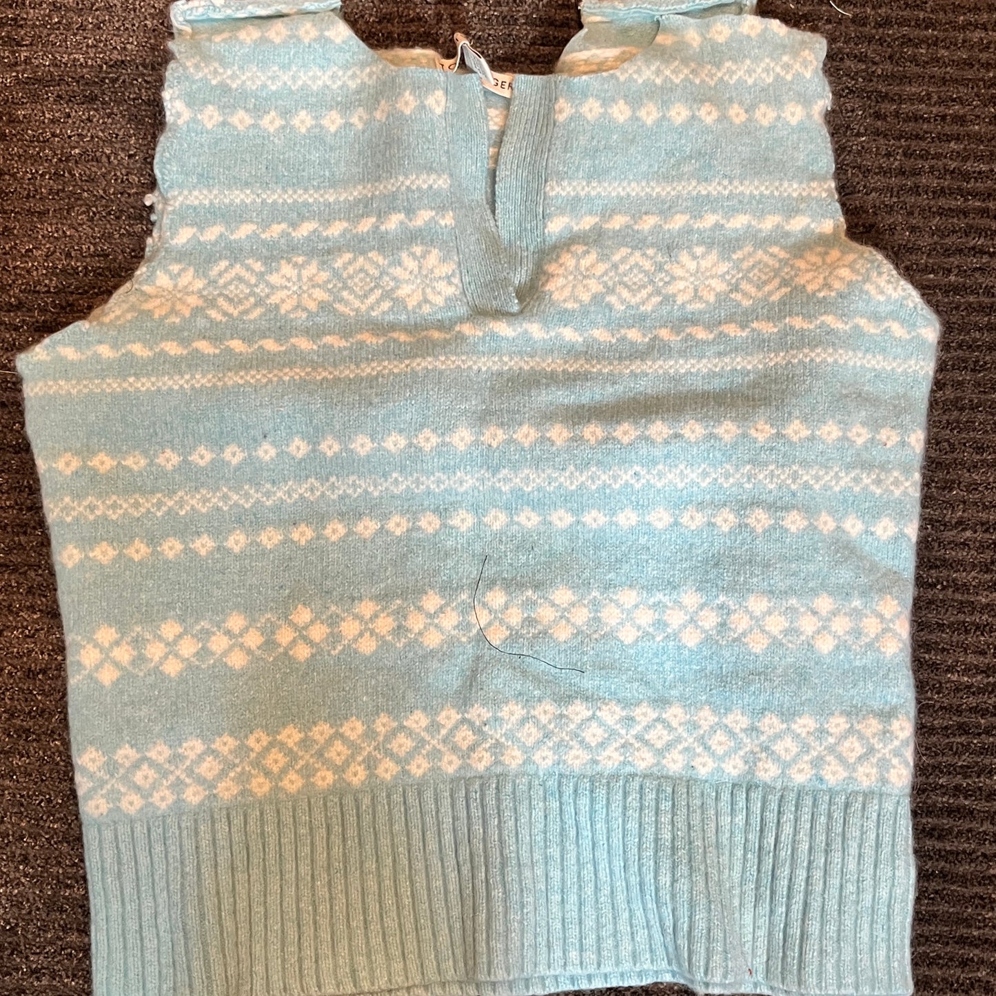 Vault Find: 2.5 lbs Merino & Wool Felted Sweater Scraps – Large Pieces for Cozy Mittens, Hats & Wool Crafts