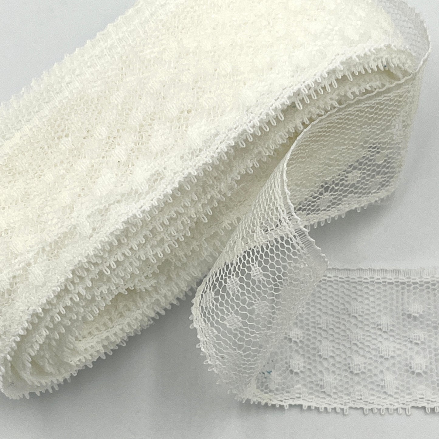 11 Yards White Flat Dotted Lace Trim,  1" Wide