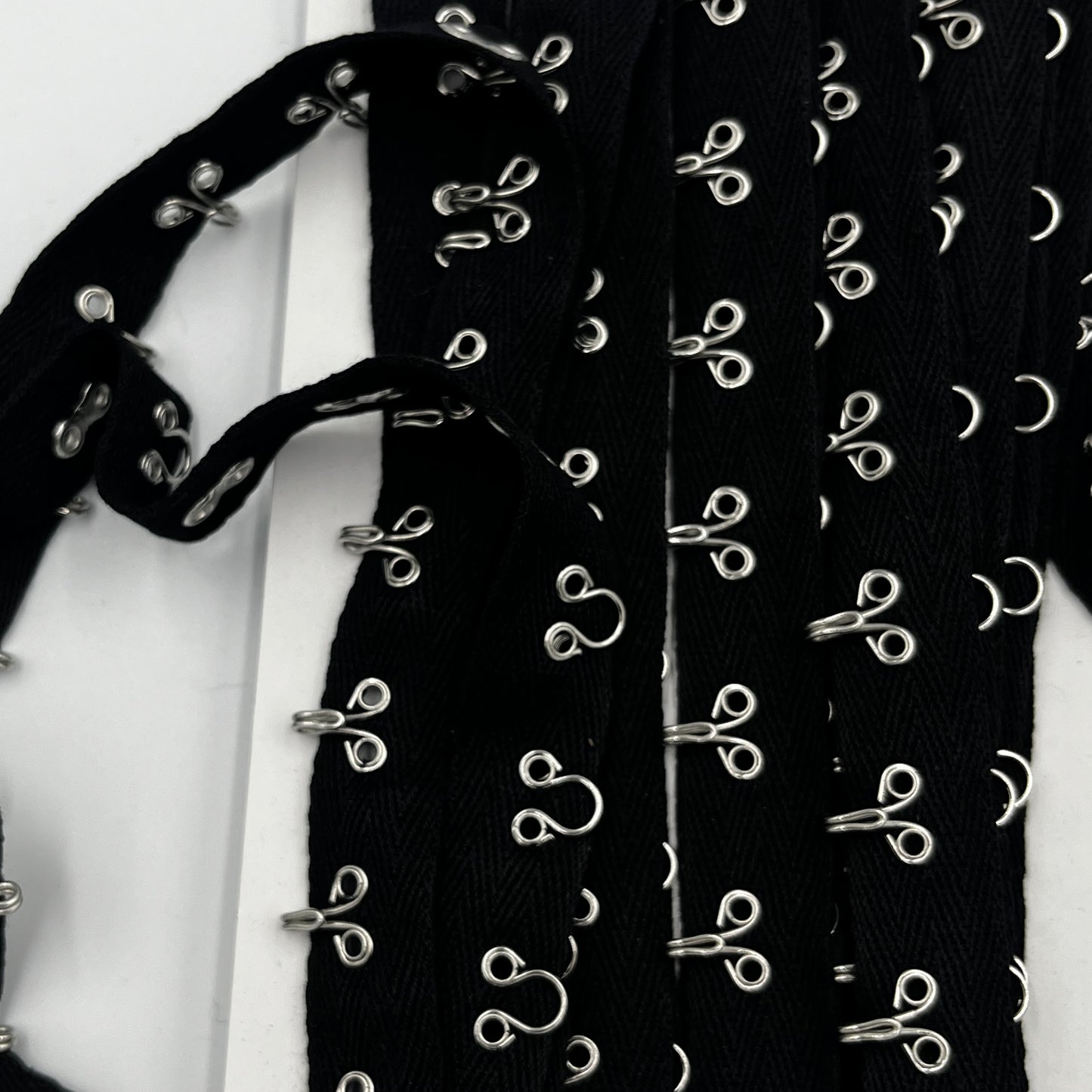 3 Yards Hook & Eye Tape