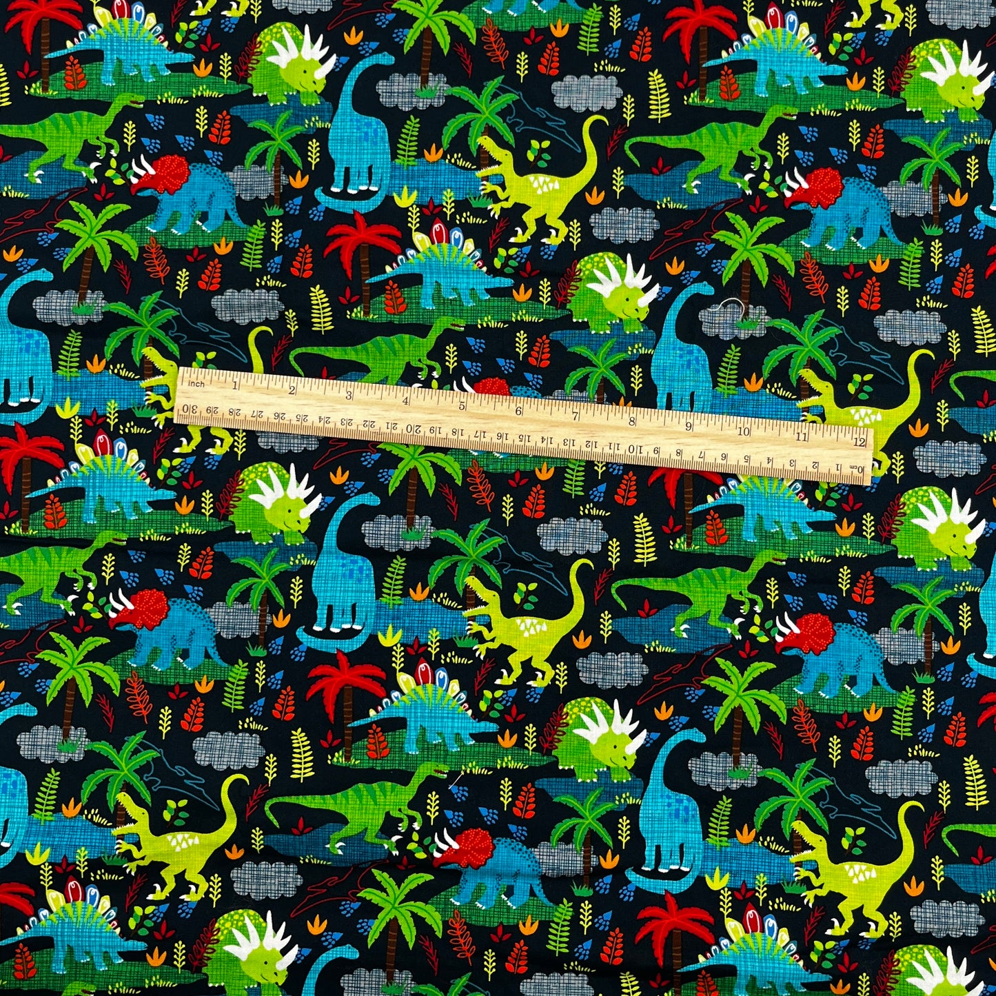 1 Yard Hi-Fashion Fabrics Dinosaurs, Quilting Cotton