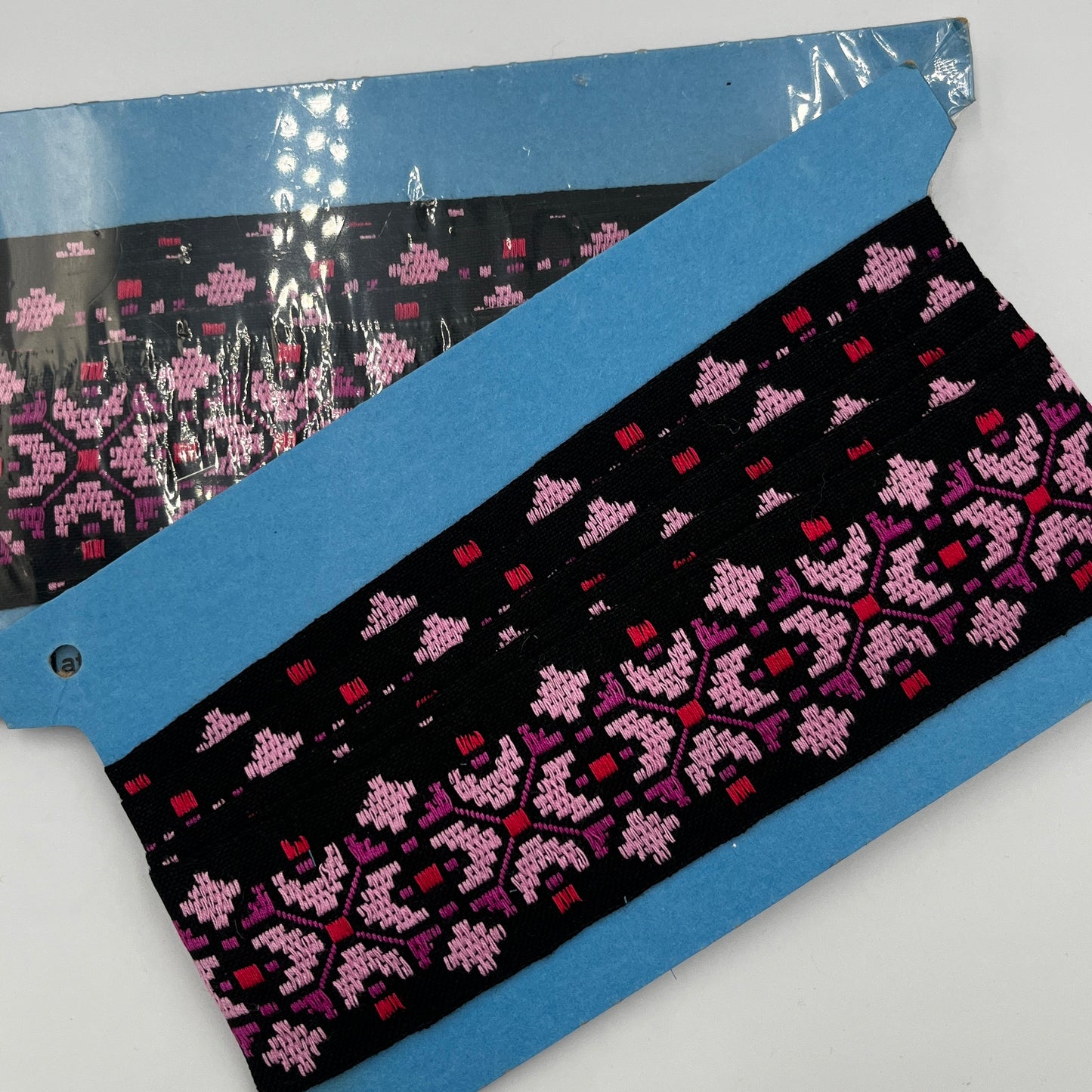 2 packages, 4 Total Yards, Trim