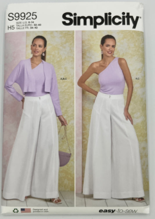 Simplicity 9925, Uncut Pattern
