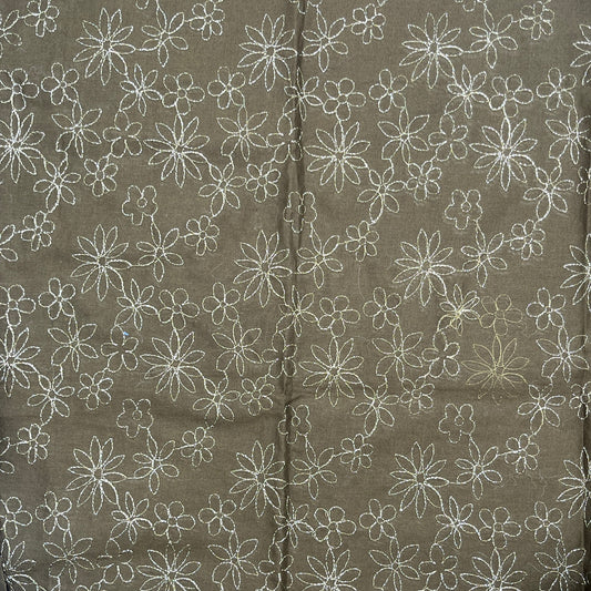 2/3 Yard Lightweight Cotton with Sparkle