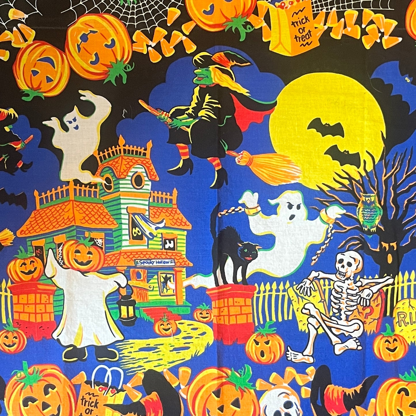 Vintage Halloween Panel, Kitschy Trick-or-Treat Scene, Cotton
