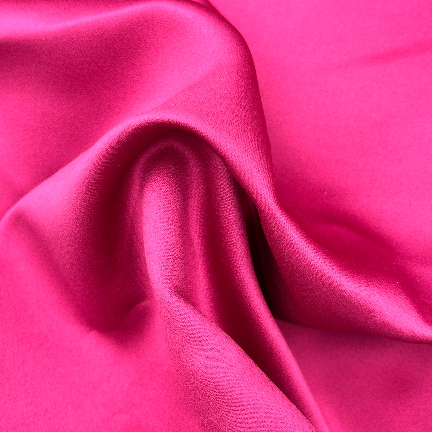 4 1/2 Yards Fuschia Polyester Taffeta (Please read description carefully.)