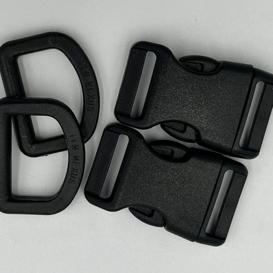 Set of 2 Black Plastic Buckles & 2 D-Rings