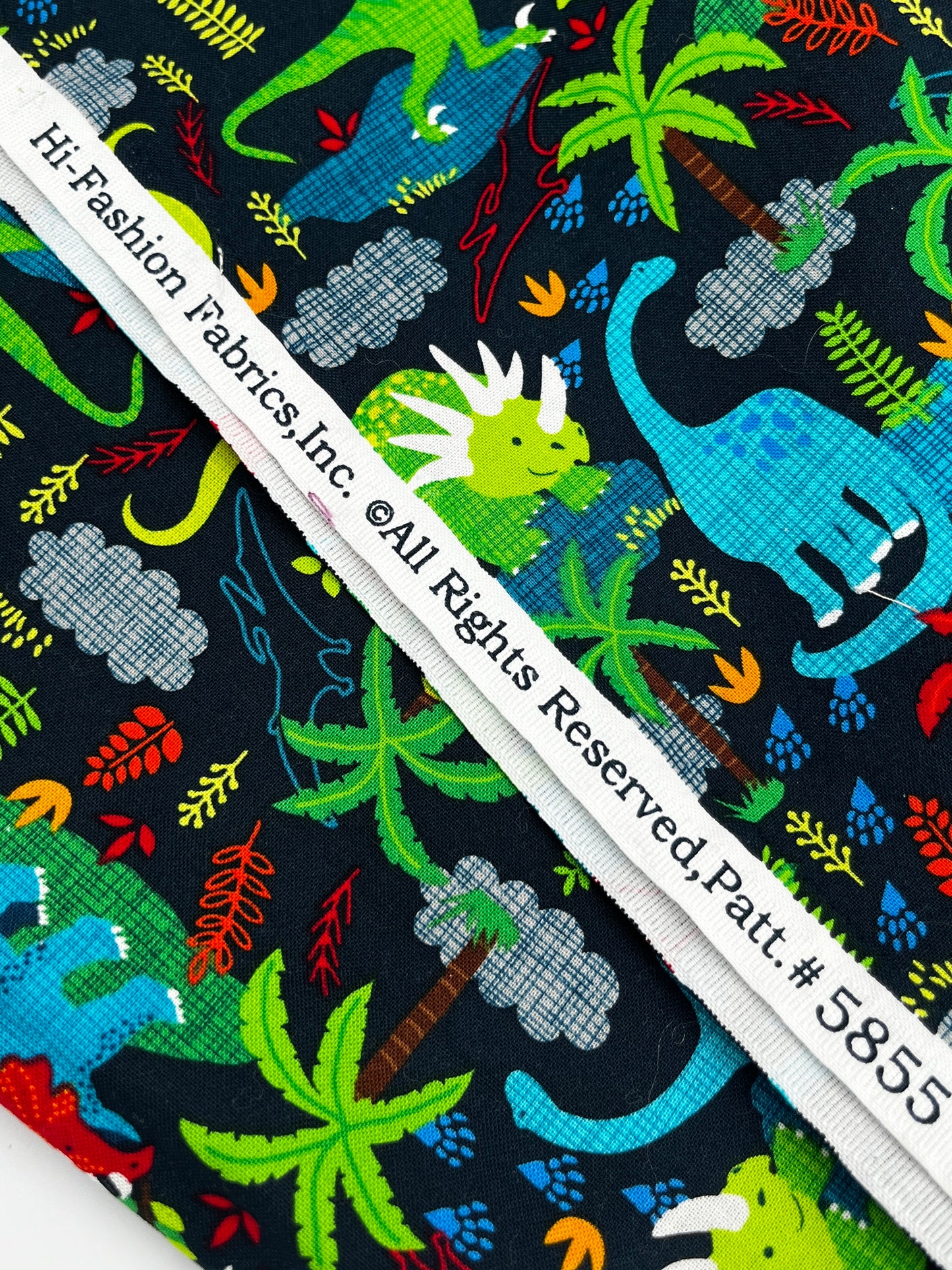 1 Yard Hi-Fashion Fabrics Dinosaurs, Quilting Cotton