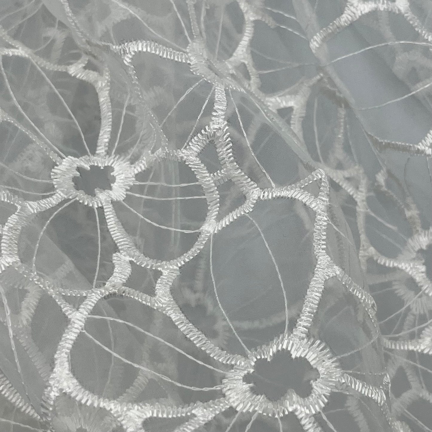 2 Yards White Floral Structured Organza - Polyester