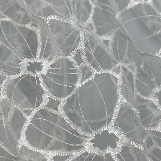 2 Yards White Floral Structured Organza - Polyester