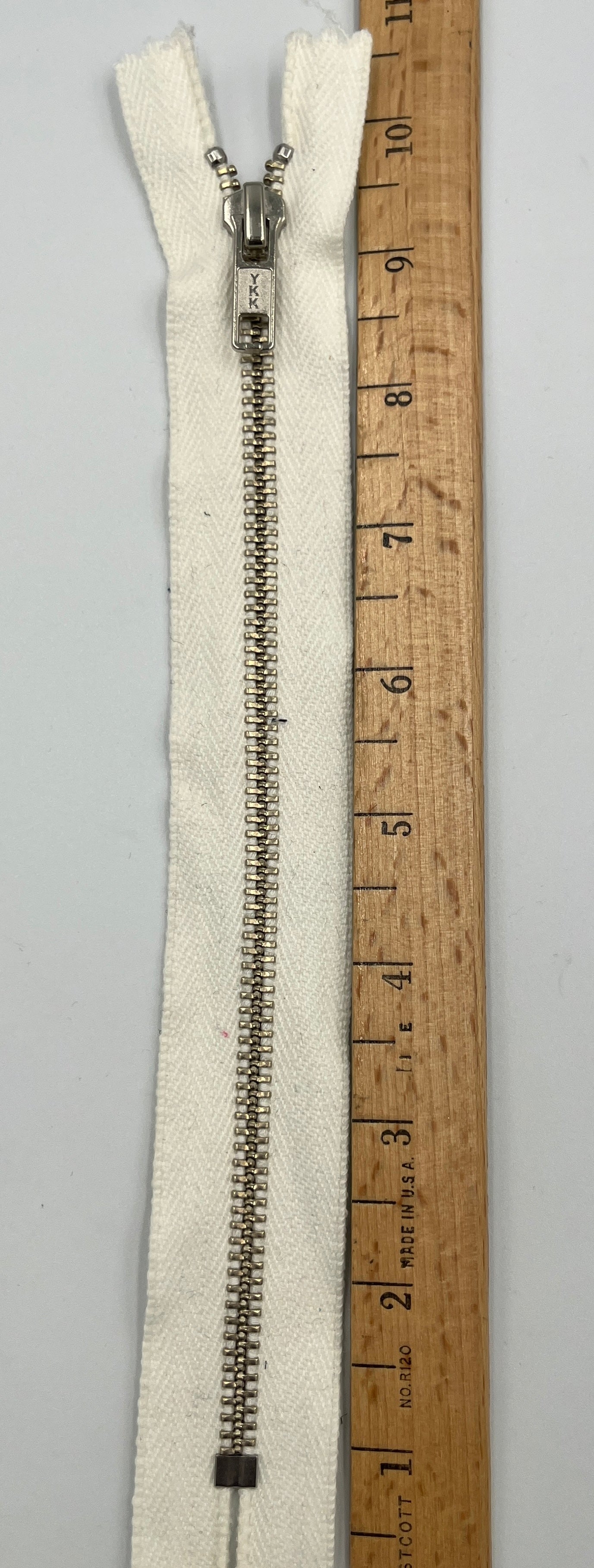 9" Metal Zipper, White tape