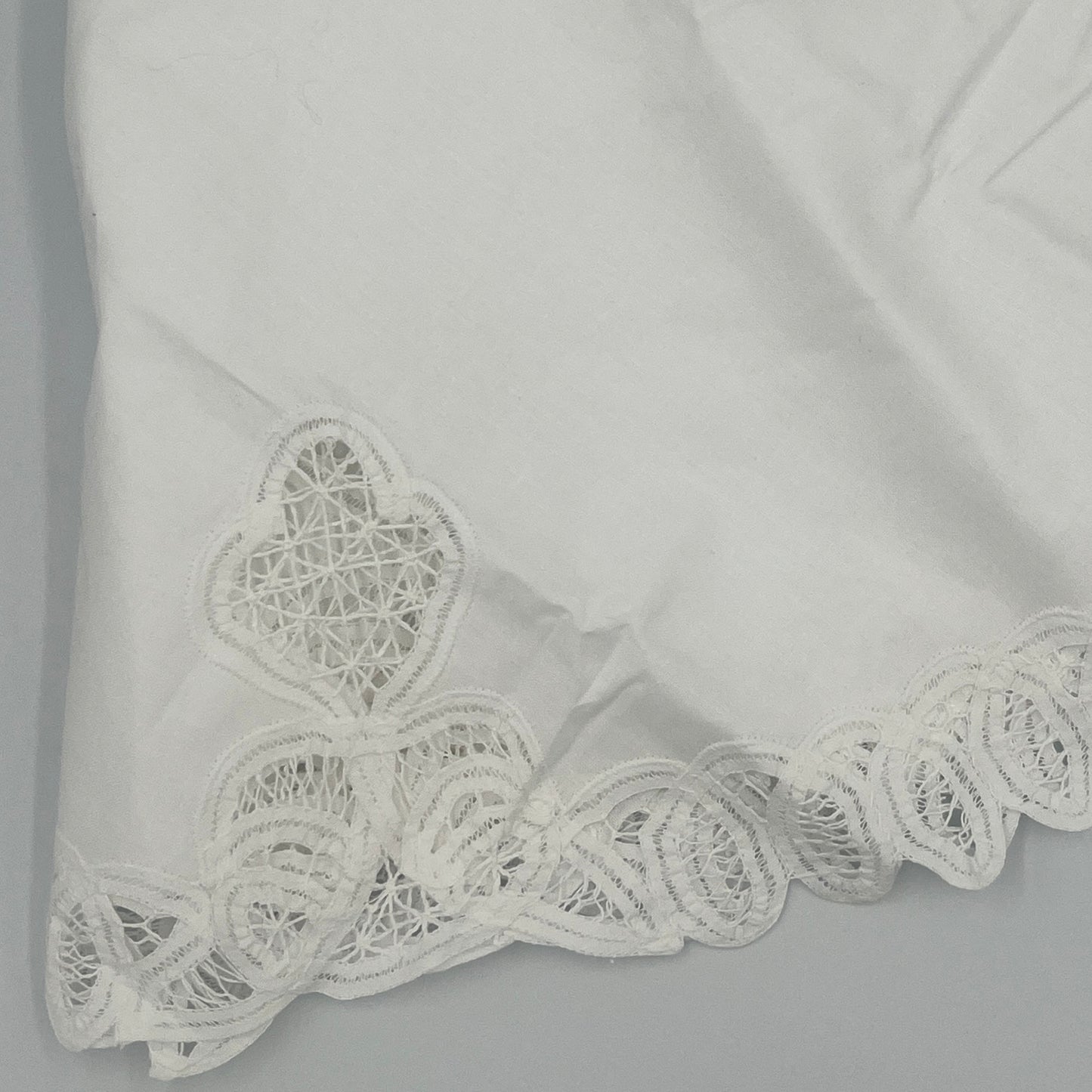 Battenberg Lace Tree Skirt, 36-Inch Round