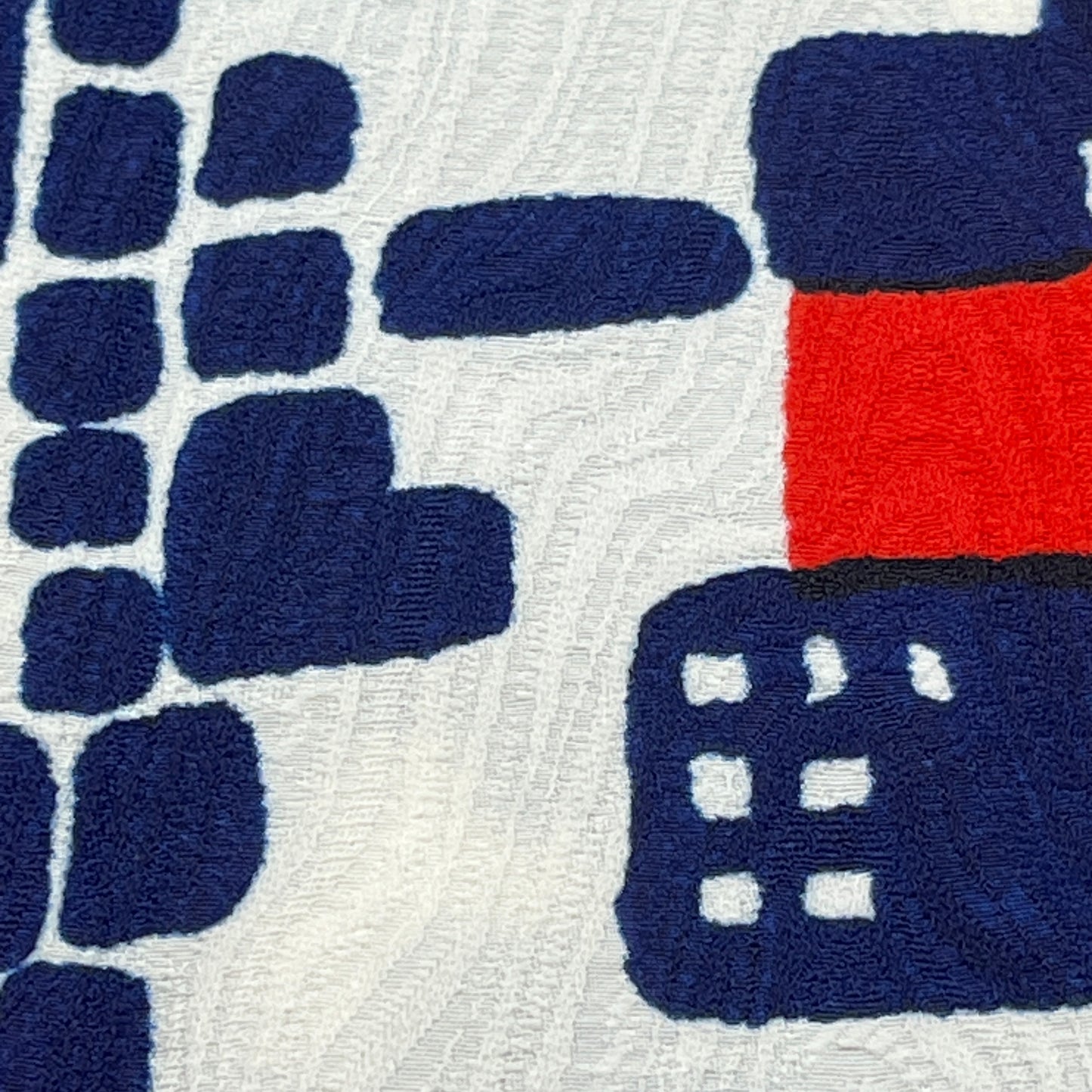 SPECIAL VINTAGE FIND 4+ Yards Spilke's Screen Printed Synthetic