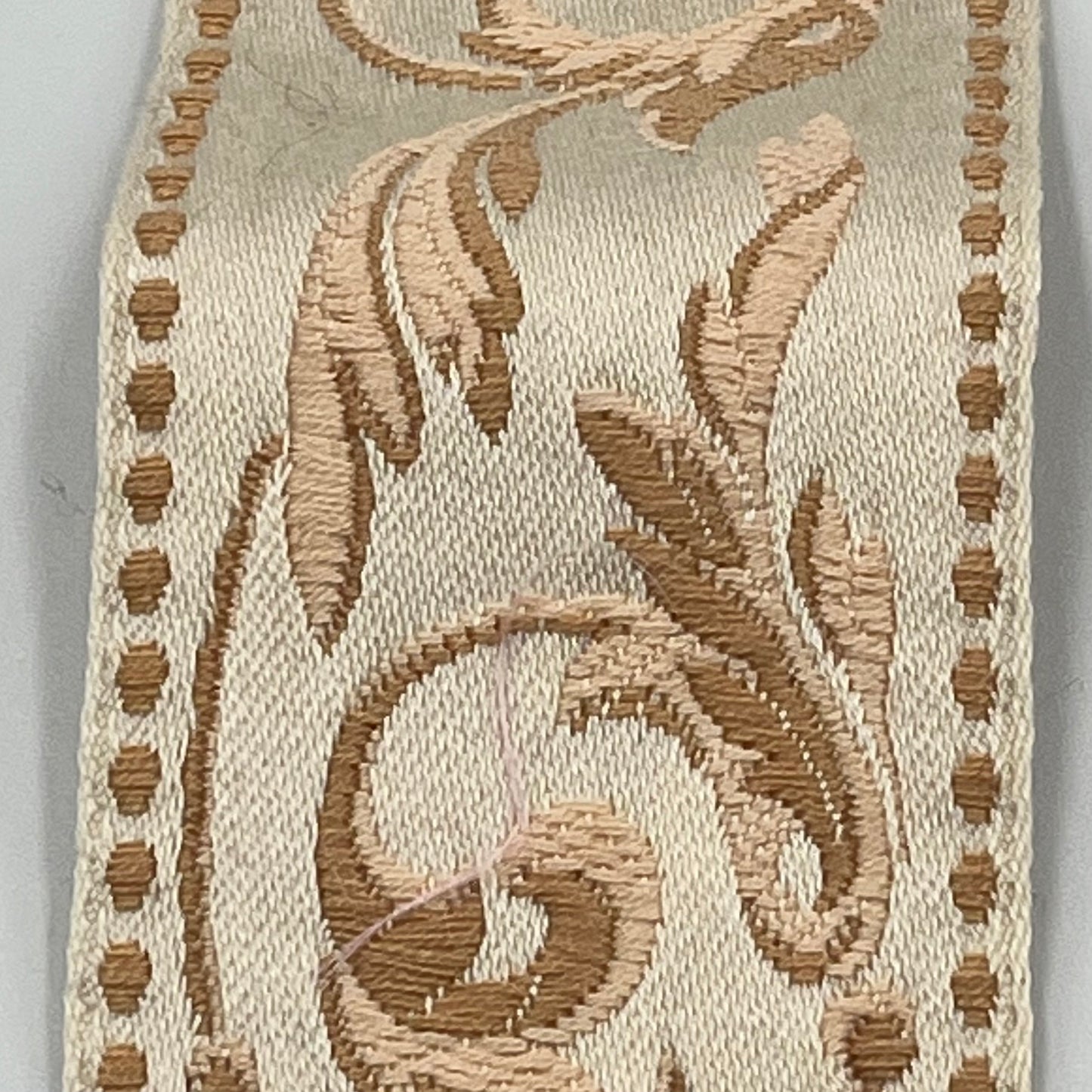 1 1/2 Yards Trim, 2 Inches WIde